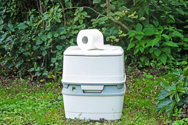 Best Porta potty rental near me  in Bloomington, TX