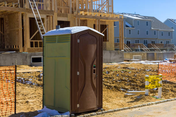 Portable Toilet Options We Offer in Bloomington, TX